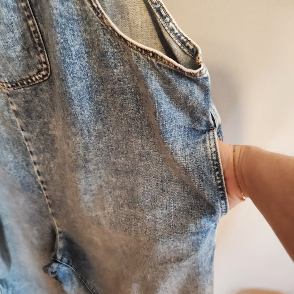 Aerie Light Blue Acid Wash Overalls ACTUAL SIZE 1X, labeled XL - Picture 8 of 8